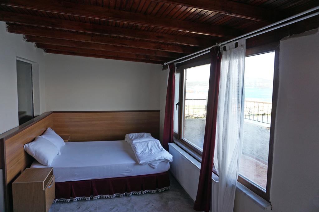 Aqua Boss Hotel Ечеабат Екстериор снимка