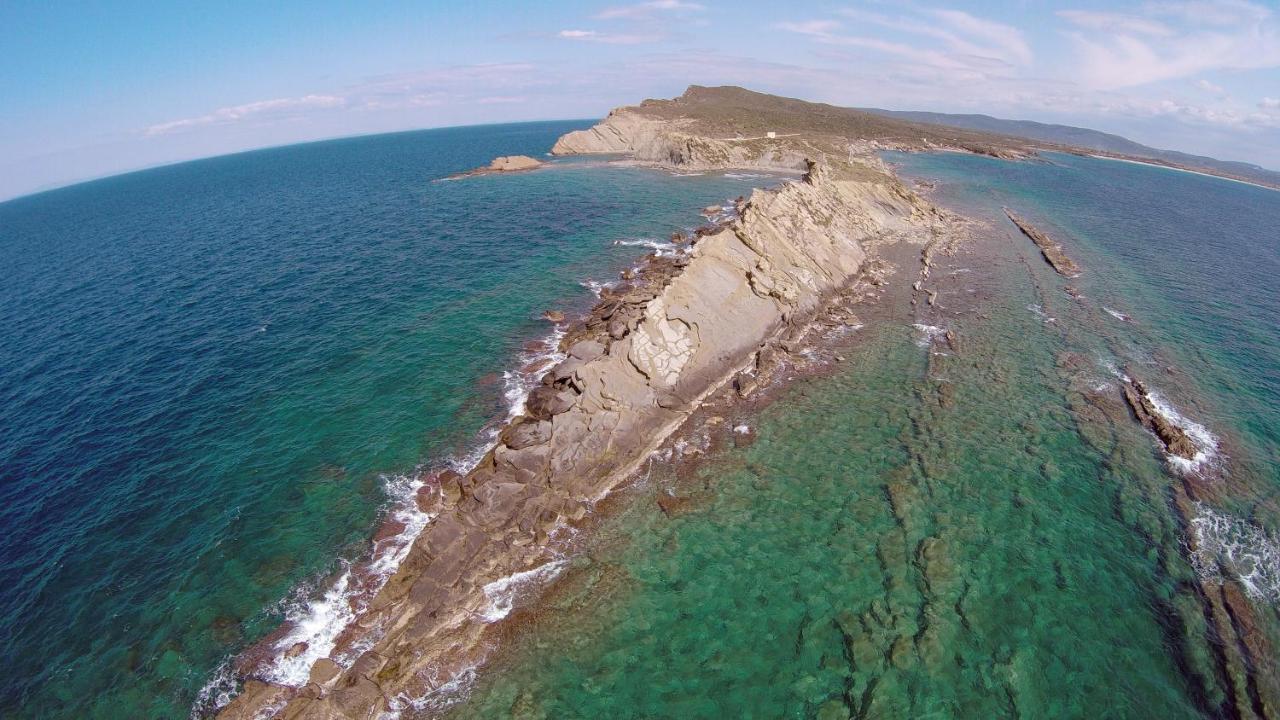 Aqua Boss Hotel Ечеабат Екстериор снимка